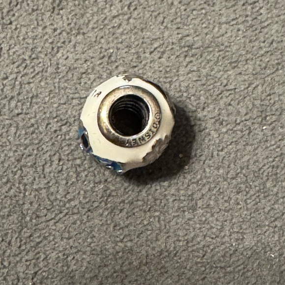 Pandora Authentic Lilo & Stitch charm - Picture 8 of 10